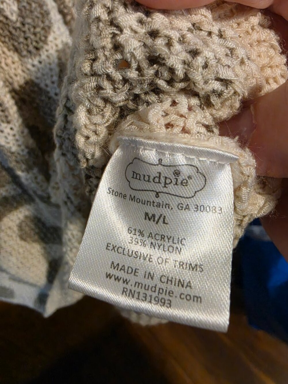 Mud Pie Beige Grey Leopard Print Open Knit V-Neck Sweater - M/L - Picture 6 of 7